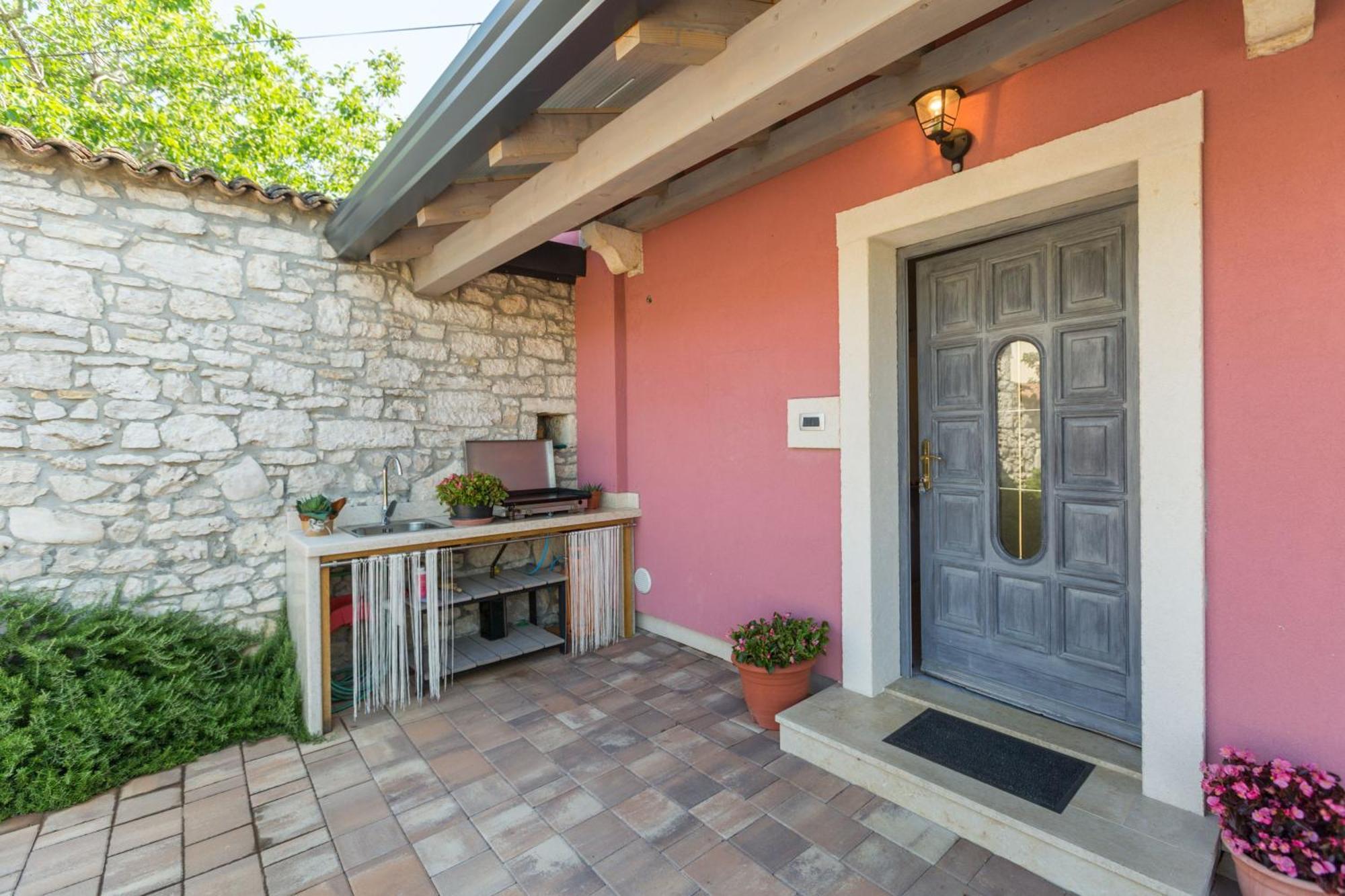 Ferienhaus Casa Arsini Bei Porec Mit Whirlpool Exteriér fotografie